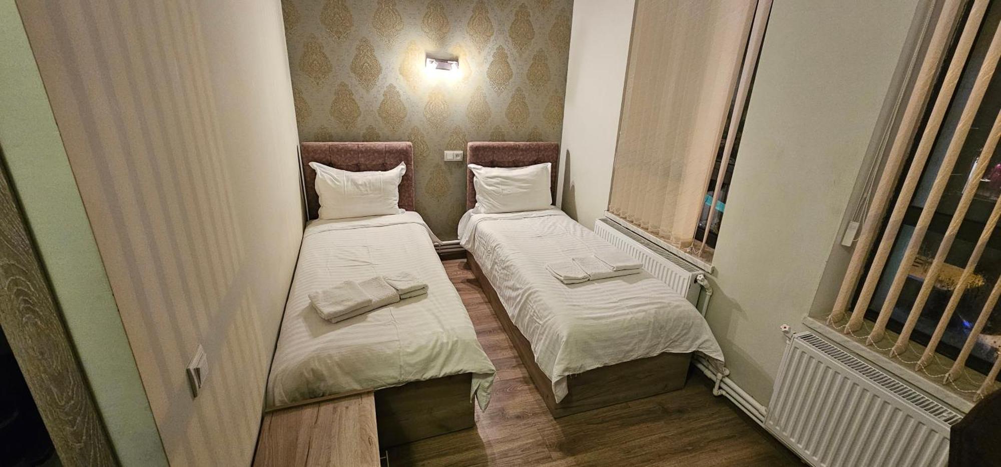 Ro Metro Aparthotel Gyumri Exterior photo
